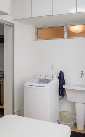Apartamento à venda com 147m², 3 quartos e sem vaga Apartamento à venda com 147m², 3 quartos e sem vagaÁrea de Serviço