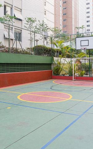 Apartamento à venda com 147m², 3 quartos e sem vaga Apartamento à venda com 147m², 3 quartos e sem vagaQuadra Esportiva