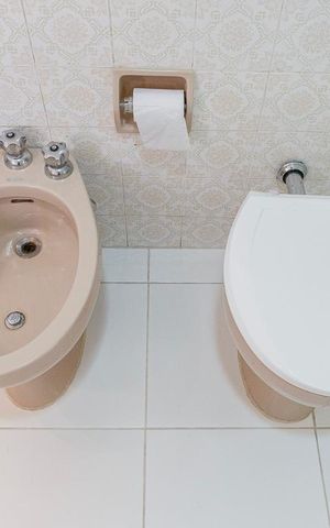 Apartamento à venda com 147m², 3 quartos e sem vaga Apartamento à venda com 147m², 3 quartos e sem vagaBanheiro 1