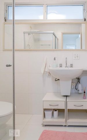 Apartamento à venda com 147m², 3 quartos e sem vaga Apartamento à venda com 147m², 3 quartos e sem vagaBanheiro 2