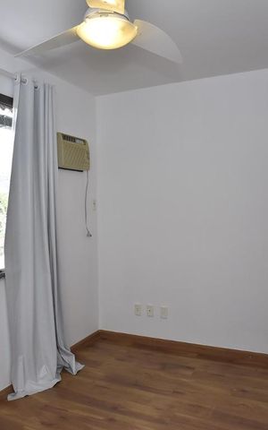 Casa de condomínio à venda com 255m², 4 quartos e 1 vagaSuíte 1