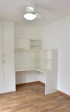 Casa de condomínio à venda com 255m², 4 quartos e 1 vagaSuíte 2