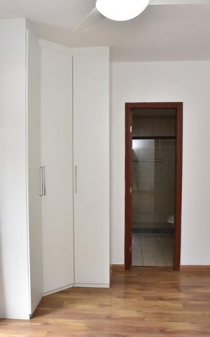 Casa de condomínio à venda com 255m², 4 quartos e 1 vagaSuíte 3
