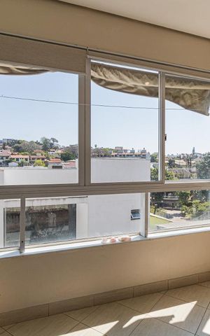 Apartamento à venda com 117m², 2 quartos e 2 vagas Apartamento à venda com 117m², 2 quartos e 2 vagasVaranda da Sala