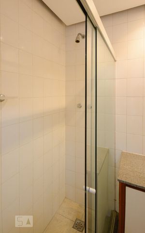 Apartamento para alugar com 98m², 2 quartos e 1 vagaBanheiro