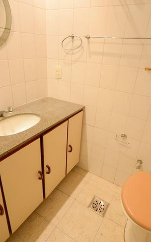 Apartamento para alugar com 98m², 2 quartos e 1 vagaBanheiro