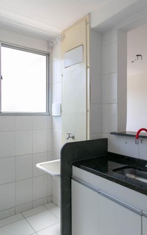 Apartamento à venda com 57m², 2 quartos e 1 vaga Apartamento à venda com 57m², 2 quartos e 1 vagaCozinha e Área de Serviço