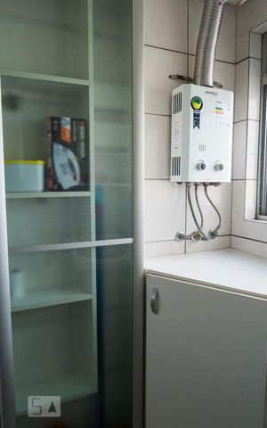 Apartamento para alugar com 65m², 2 quartos e 1 vagaÁrea de Serviço