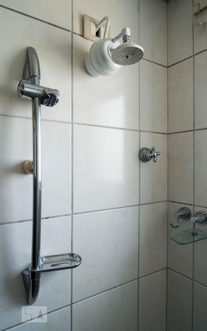 Apartamento para alugar com 65m², 2 quartos e 1 vagaBanheiro