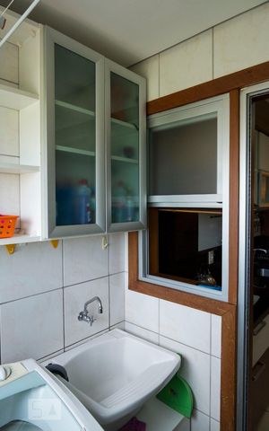 Apartamento para alugar com 65m², 2 quartos e 1 vagaÁrea de Serviço