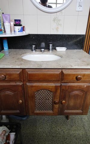 Casa à venda com 200m², 4 quartos e 5 vagasBanheiro 3
