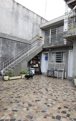 Casa à venda com 200m², 4 quartos e 5 vagasÁrea Externa