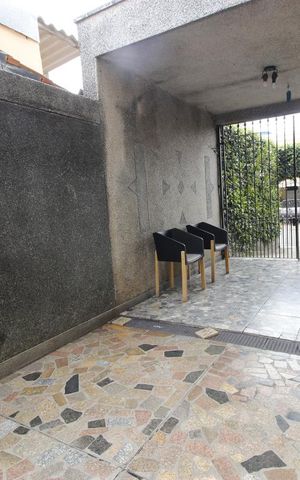 Casa à venda com 200m², 4 quartos e 5 vagasGaragem