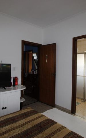 Casa à venda com 200m², 4 quartos e 5 vagasQuarto 2