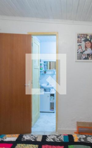 Casa à venda com 55m², 2 quartos e 2 vagas Casa à venda com 55m², 2 quartos e 2 vagasQuarto 1