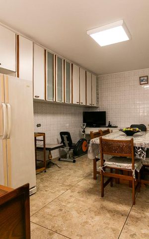 Casa à venda com 500m², 5 quartos e 2 vagasCozinha