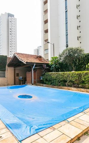 Casa à venda com 500m², 5 quartos e 2 vagasPiscina