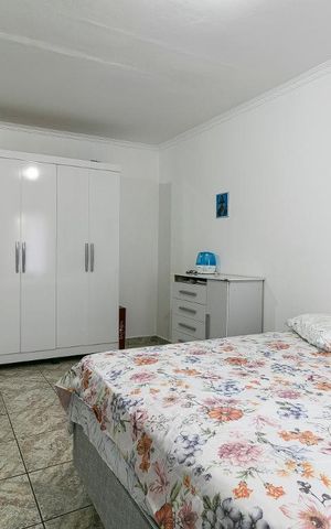 Casa à venda com 500m², 5 quartos e 2 vagasEdícula - Quarto 5