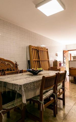 Casa à venda com 500m², 5 quartos e 2 vagasCozinha