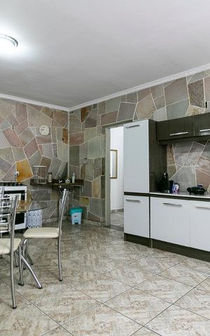 Casa à venda com 500m², 5 quartos e 2 vagasEdícula 