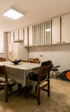Casa à venda com 500m², 5 quartos e 2 vagasCozinha
