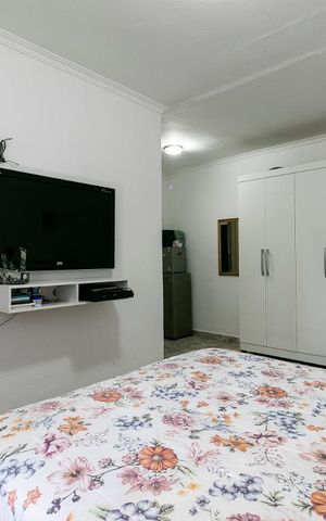Casa à venda com 500m², 5 quartos e 2 vagasEdícula - Quarto 5