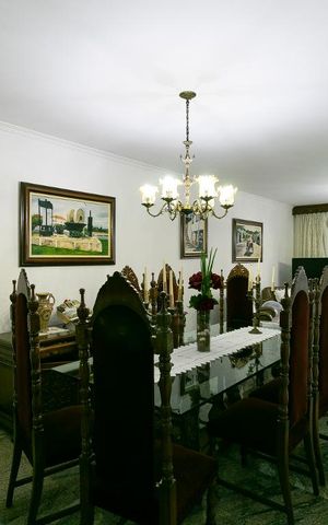 Casa à venda com 500m², 5 quartos e 2 vagasSala