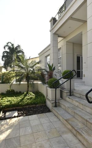 Apartamento à venda com 99m², 3 quartos e 2 vagasÁrea comum - rampa de acesso
