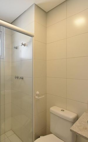 Apartamento à venda com 99m², 3 quartos e 2 vagasBanheiro da suite