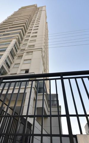 Apartamento à venda com 99m², 3 quartos e 2 vagasÁrea comum - fachada frontal