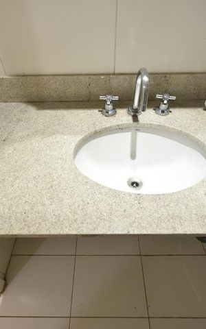 Apartamento à venda com 99m², 3 quartos e 2 vagasBanheiro