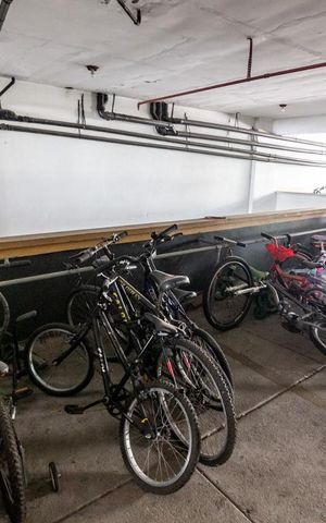 Apartamento à venda com 76m², 2 quartos e 1 vaga Apartamento à venda com 76m², 2 quartos e 1 vagaÁrea comum - Bicicletário
