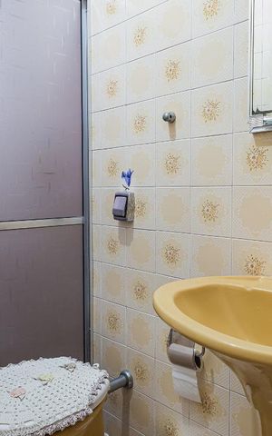Casa à venda com 400m², 3 quartos e 2 vagasCasa 02 - Banheiro