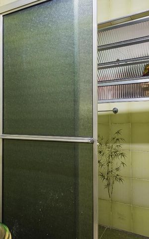 Casa à venda com 400m², 3 quartos e 2 vagasCasa 03 - Banheiro