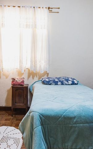 Casa à venda com 400m², 3 quartos e 2 vagasCasa 01 - Dormitório 02