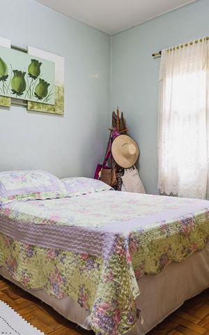 Casa à venda com 400m², 3 quartos e 2 vagasCasa 01 - Dormitório 01