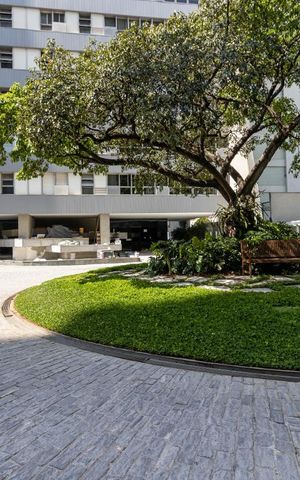 Apartamento à venda com 268m², 4 quartos e 3 vagas Apartamento à venda com 268m², 4 quartos e 3 vagasárea comum do prédio