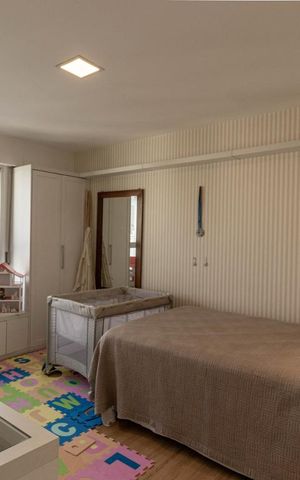 Apartamento à venda com 268m², 4 quartos e 3 vagas Apartamento à venda com 268m², 4 quartos e 3 vagasSuíte 1