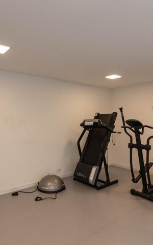 Apartamento à venda com 268m², 4 quartos e 3 vagas Apartamento à venda com 268m², 4 quartos e 3 vagasárea comum do prédio