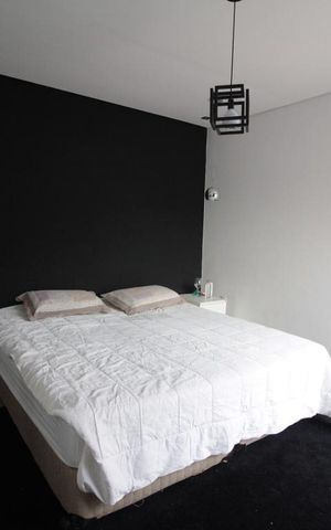 Casa para alugar com 278m², 3 quartos e 3 vagasSuite 1