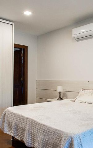 Casa de condomínio à venda com 836m², 5 quartos e 5 vagas Casa de condomínio à venda com 836m², 5 quartos e 5 vagasSuíte 1