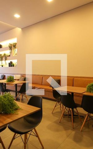 Studio para alugar com 25m², 1 quarto e sem vaga Studio para alugar com 25m², 1 quarto e sem vagaÁrea comum - Salão de Festas