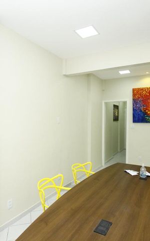 Apartamento à venda com 47m², 1 quarto e sem vagaSala