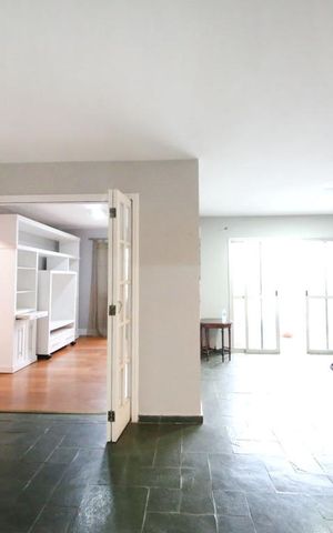 Apartamento à venda com 120m², 3 quartos e 2 vagasSala