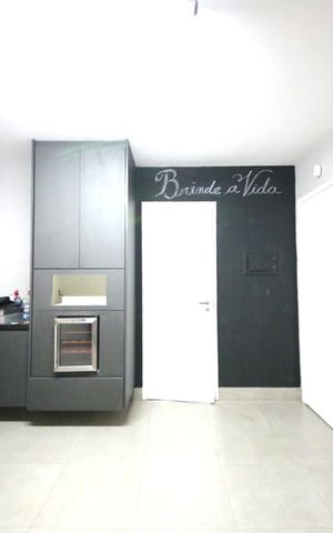 Apartamento à venda com 120m², 3 quartos e 2 vagasCozinha