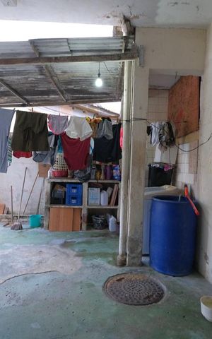 Casa à venda com 50m², 3 quartos e sem vagaÁrea de Serviço