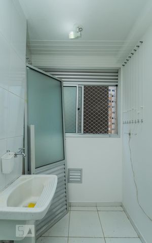Apartamento à venda com 45m², 2 quartos e sem vaga Apartamento à venda com 45m², 2 quartos e sem vagaÁrea de Serviço
