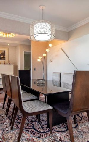 Apartamento para alugar com 230m², 5 quartos e 4 vagas Apartamento para alugar com 230m², 5 quartos e 4 vagasSala de Jantar