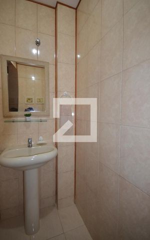 Casa para alugar com 330m², 3 quartos e 3 vagasLavabo