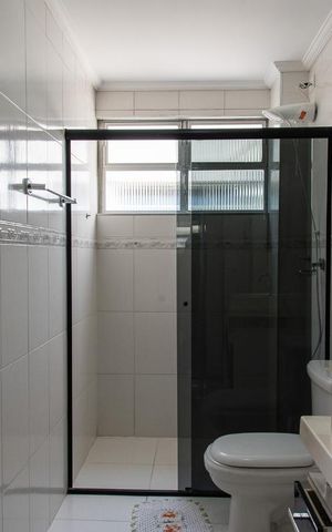 Apartamento à venda com 98m², 3 quartos e 1 vaga Apartamento à venda com 98m², 3 quartos e 1 vagaBanheiro da suíte